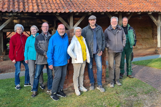 Vorstand 2022-04 (nicht auf dem Foto Heike Klump, Bodo Peters, Ernst Mller)